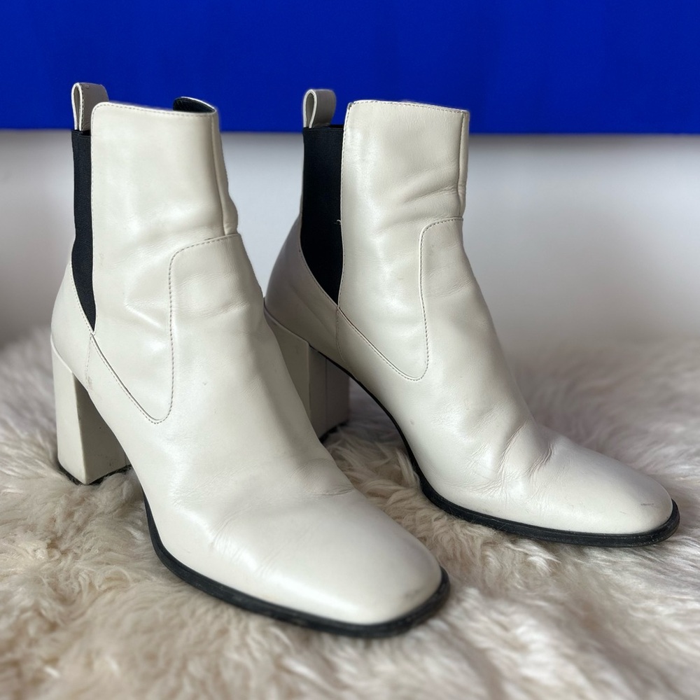 Via Spiga White Ankle Boots